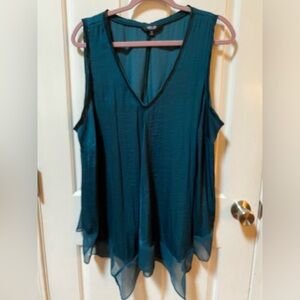 Simply Vera Silky Top